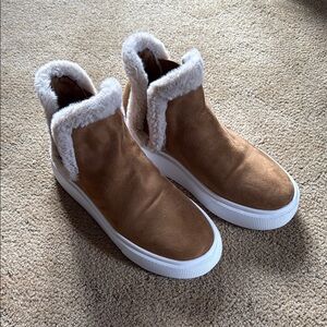 Nine West Tan and White Suede Sneakers with Plush Lining